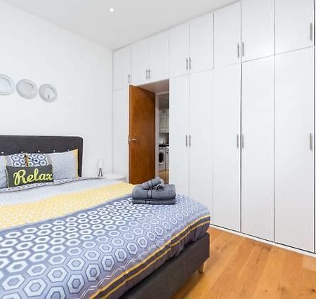 Gorgeous Apartment In Trendy Neighbourhood Londra Esterno foto